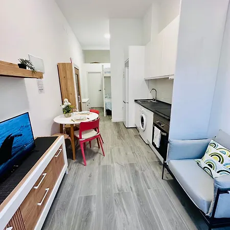 Apartamentos Tezano Madrid Buitenkant foto